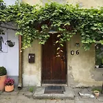 Uzupio4 Old Town House Wilno